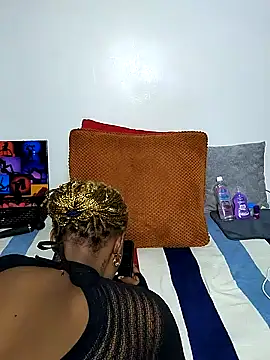 chocolata-cocoa's Live XXX Chat