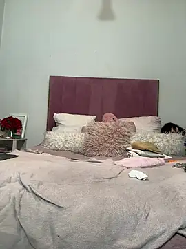 Bootyliciouse21X's Live XXX Chat