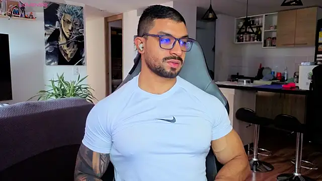 Michael_Diamond élő XXX-chatje