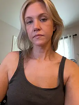 Kay_Cakes' Webcam Show