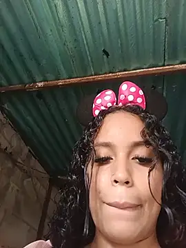Laura20lopez's Webcam Show