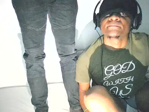 SurXperience live XXX chat