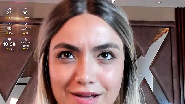Chat XXX en directo de IsabellaaJoness