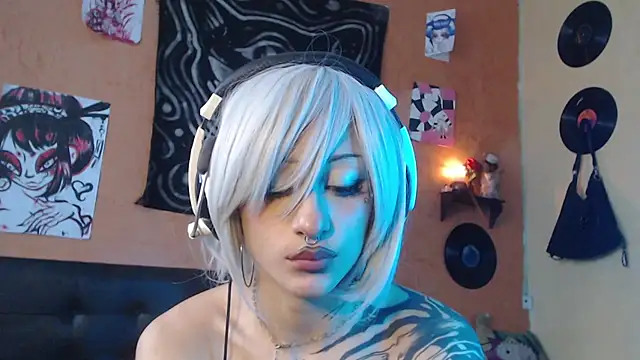 Layla_quinn Adlı Modelin Canlı XXX Sohbeti