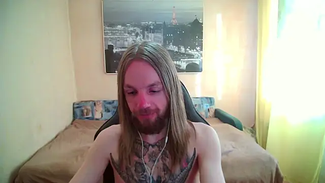 XXX chat uživo modela AdamDickens