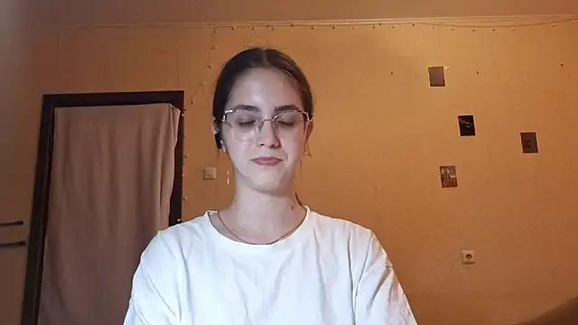 Онлайн чат XXX Katelemon
