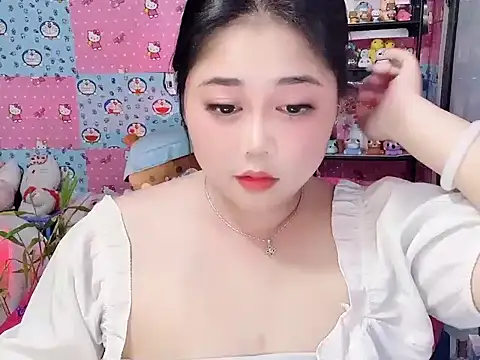 Nhanlu009のライブXXXチャット