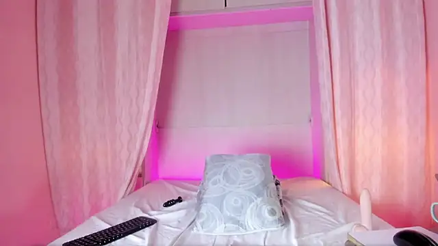 دردشة RaileyBoss الجنسية المباشرة