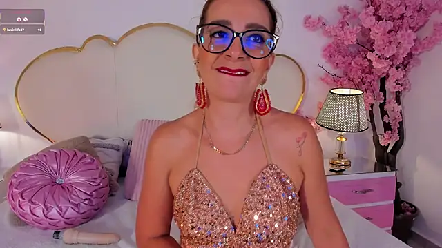 rrici Adlı Modelin Canlı XXX Sohbeti