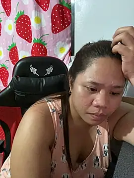 -CLARAMommy-'s Live XXX Chat