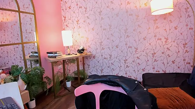taylor_bennet – Naživo XXX chat