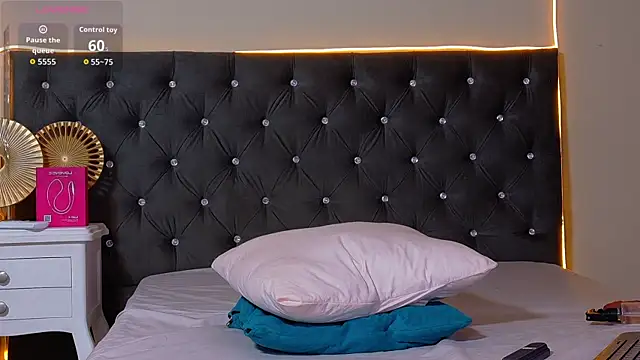Czat XXX na żywo – Simon_Rz
