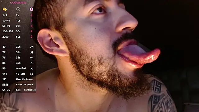 MarkWalker__ élő XXX-chatje