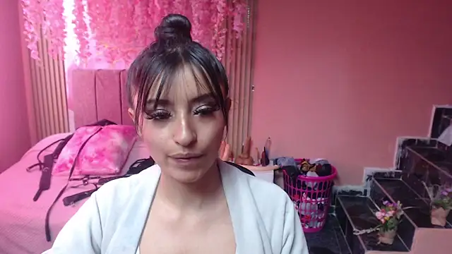Chat XXX en directo de Arya_sand