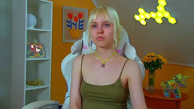 دردشة HannahHollis الجنسية المباشرة