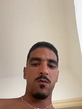 Xxxhalcon Adlı Modelin Web Kamerası Şovu