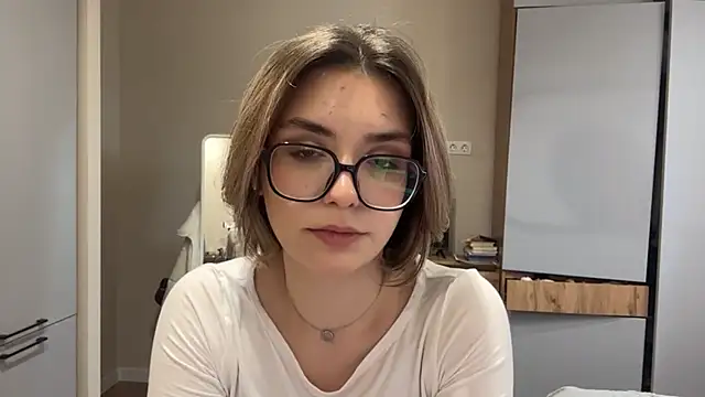 Chat XXX en directo de AnnaVelvetFire