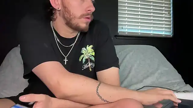 Mikecloudyhawk লাইভ XXX চ্যাট