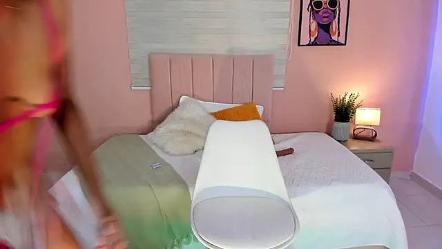NIAH_JADET Chat XXX in diretta