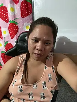 -CLARAMommy-'s Live XXX Chat