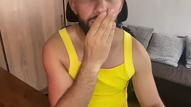 Rob_fab live XXX chat