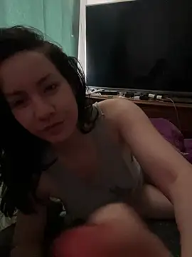 DiviNina live XXX chat