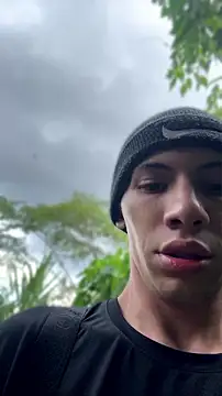 santiago_cutex's Live XXX Chat