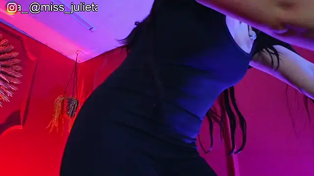 แชท XXX สดของ Julieta_Russell