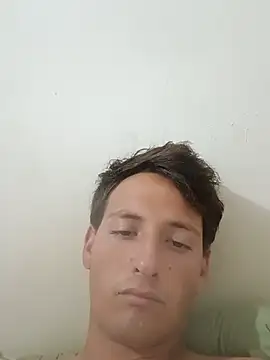Show de welltommy2001 na webcam