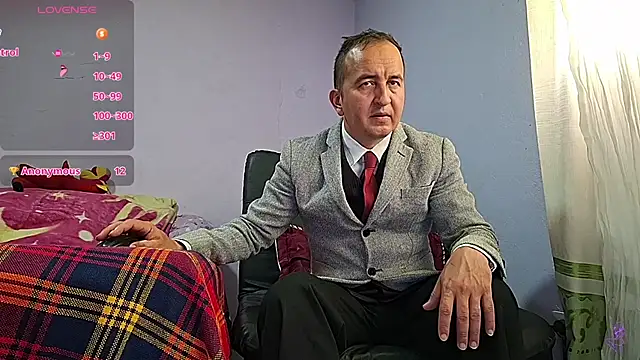 GreisyAndHazzan: онлайн-секс-чат