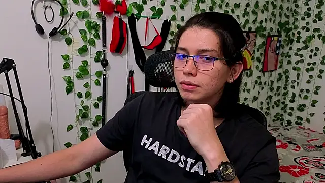 Chat +18 de Andy_gray ao vivo