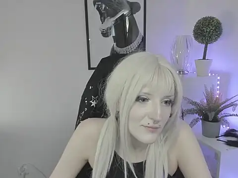 NikaDream's Live XXX Chat
