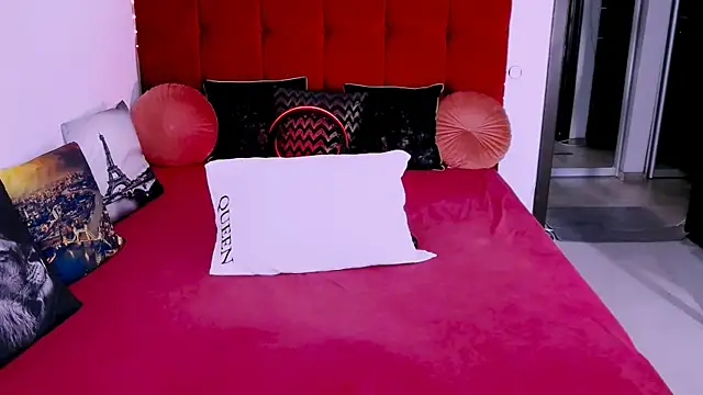 EvelynPorshe's Live XXX Chat