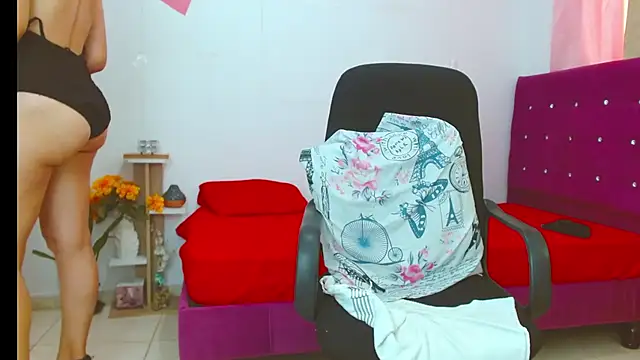 دردشة chantalsemenova1 الجنسية المباشرة