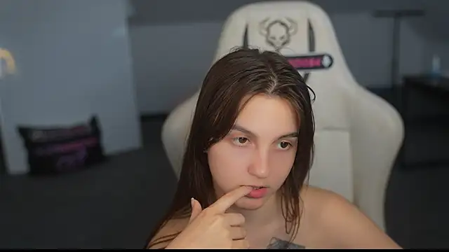 XXX chat uživo modela Sweet_cherry054