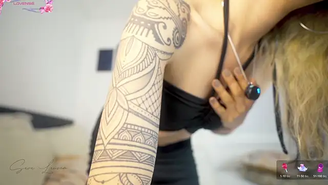 Živý XXX chat sara-lauren