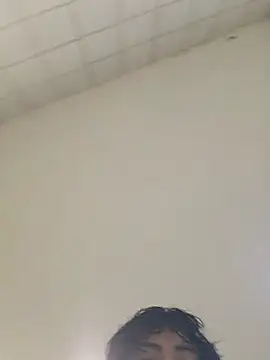 l01alexis Show in webcam