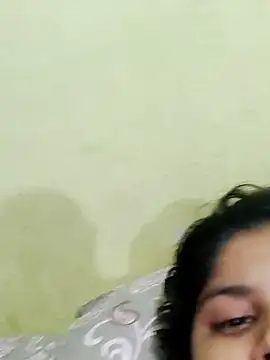 Cuple_masti72 élő XXX-chatje