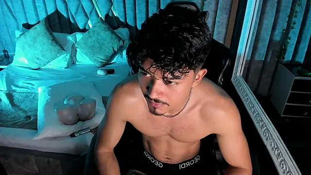 NicolaiKarav's Webcam Show