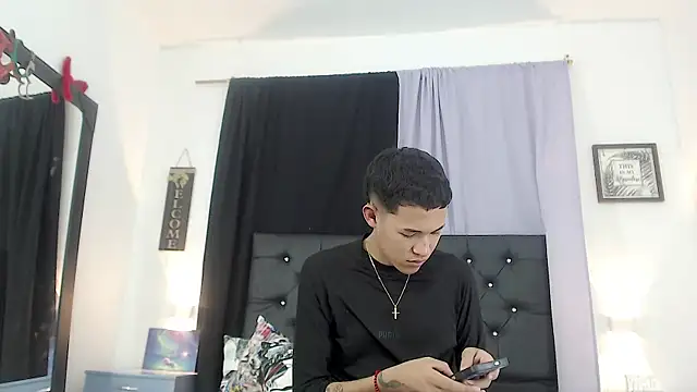 RoySteven webcam show