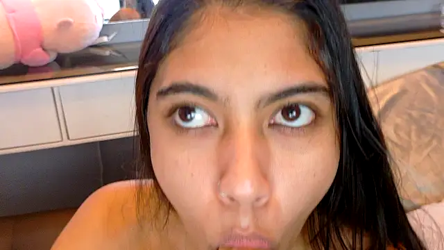 velvetmia68's Webcam Show