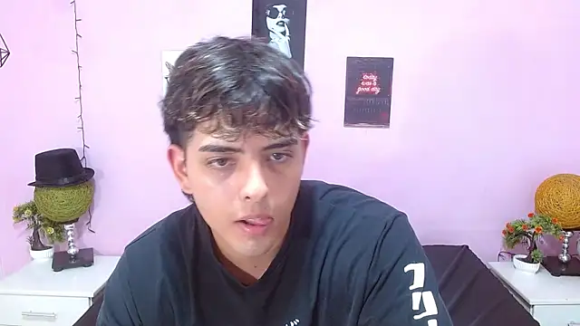Chat XXX ao vivo de zayne_lyon