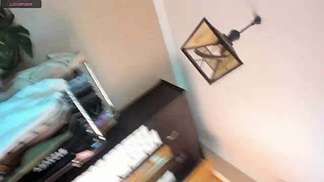 _Roselina_'s Live XXX Chat