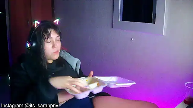XXX chat uživo modela soysara15