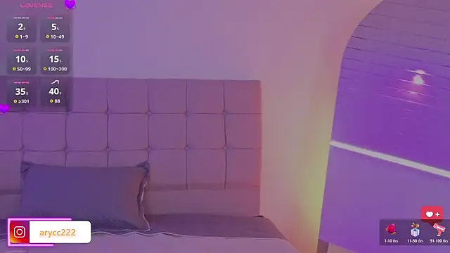 צ'אט XXX בשידור חי של arycooper_