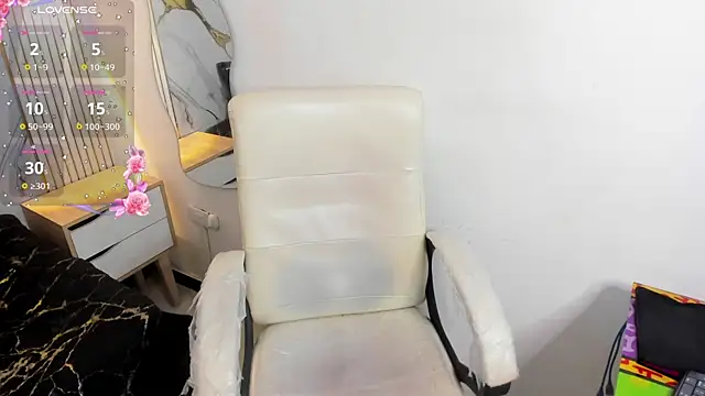 צ'אט XXX בשידור חי של Megan_Reeves