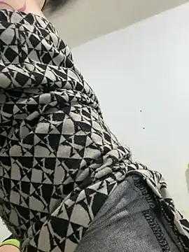 val_zx's Live XXX Chat