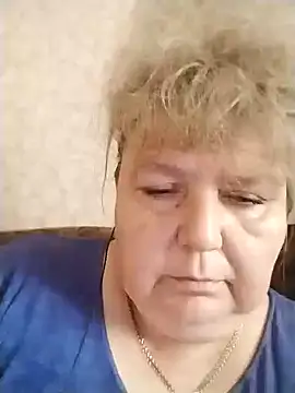 Julia1505 live XXX chat