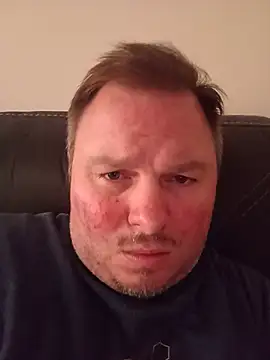 Chat +18 de JayGirthy36 ao vivo