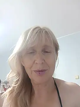 Czat XXX na żywo – TrinaAdair